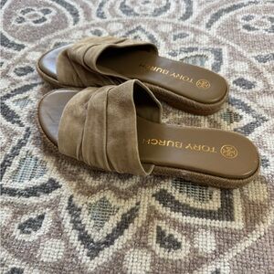 Tory Burch Tan Slide Sandals with Ruched Detail
